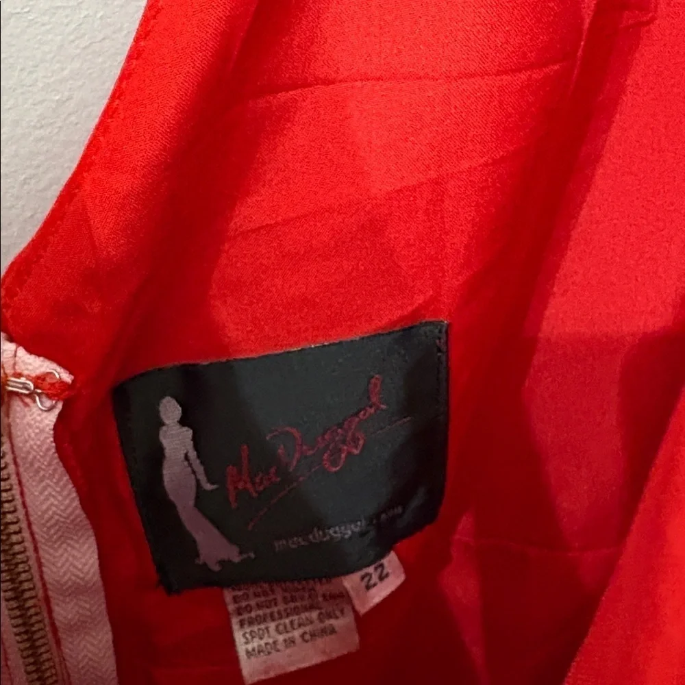 Mac Duggal Vibrant Red Dress - women’s size 22 - a-line - zip closure